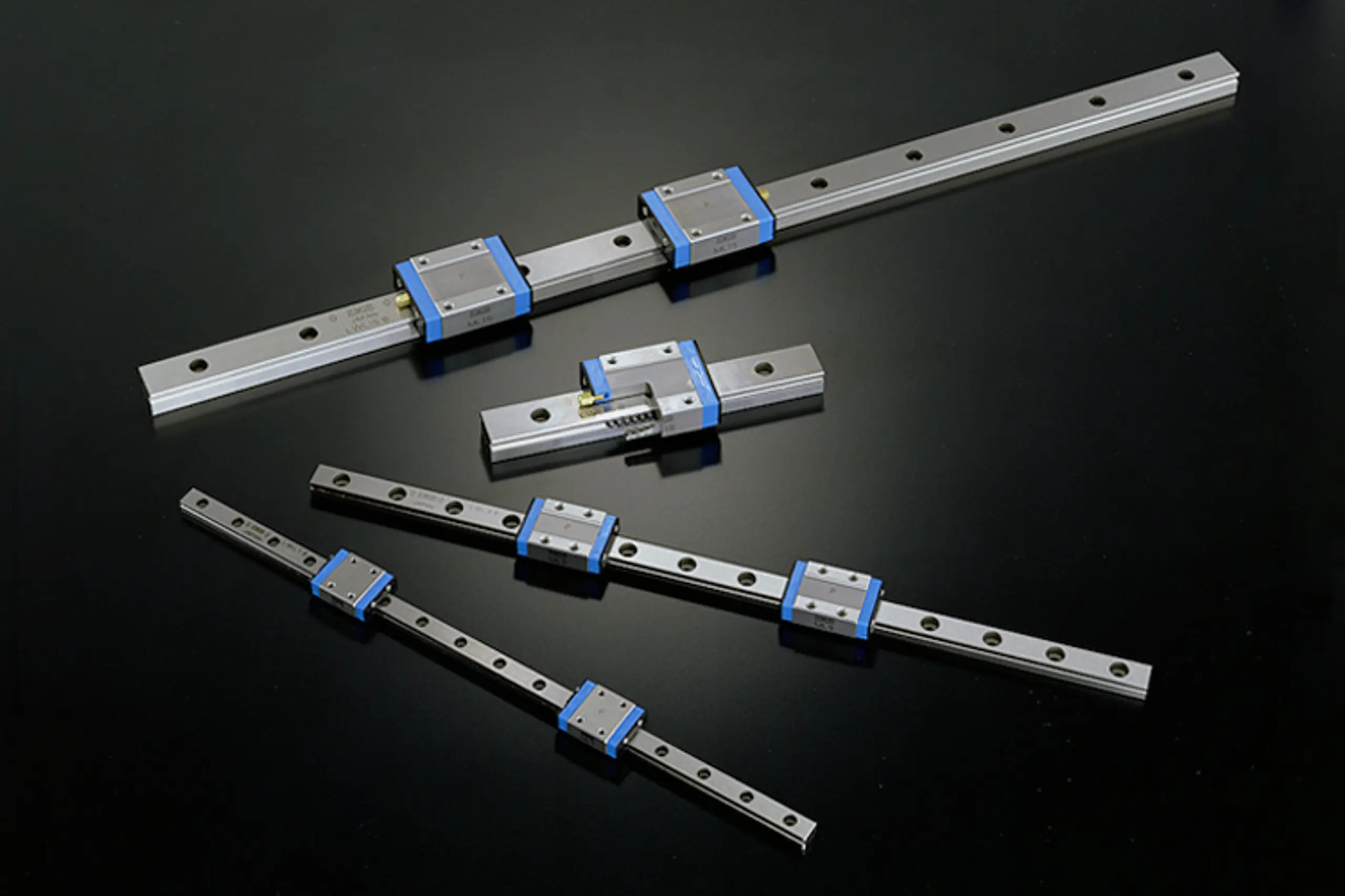 ML Series linear motion rolling guides come in some of the industry’s smallest sizes.