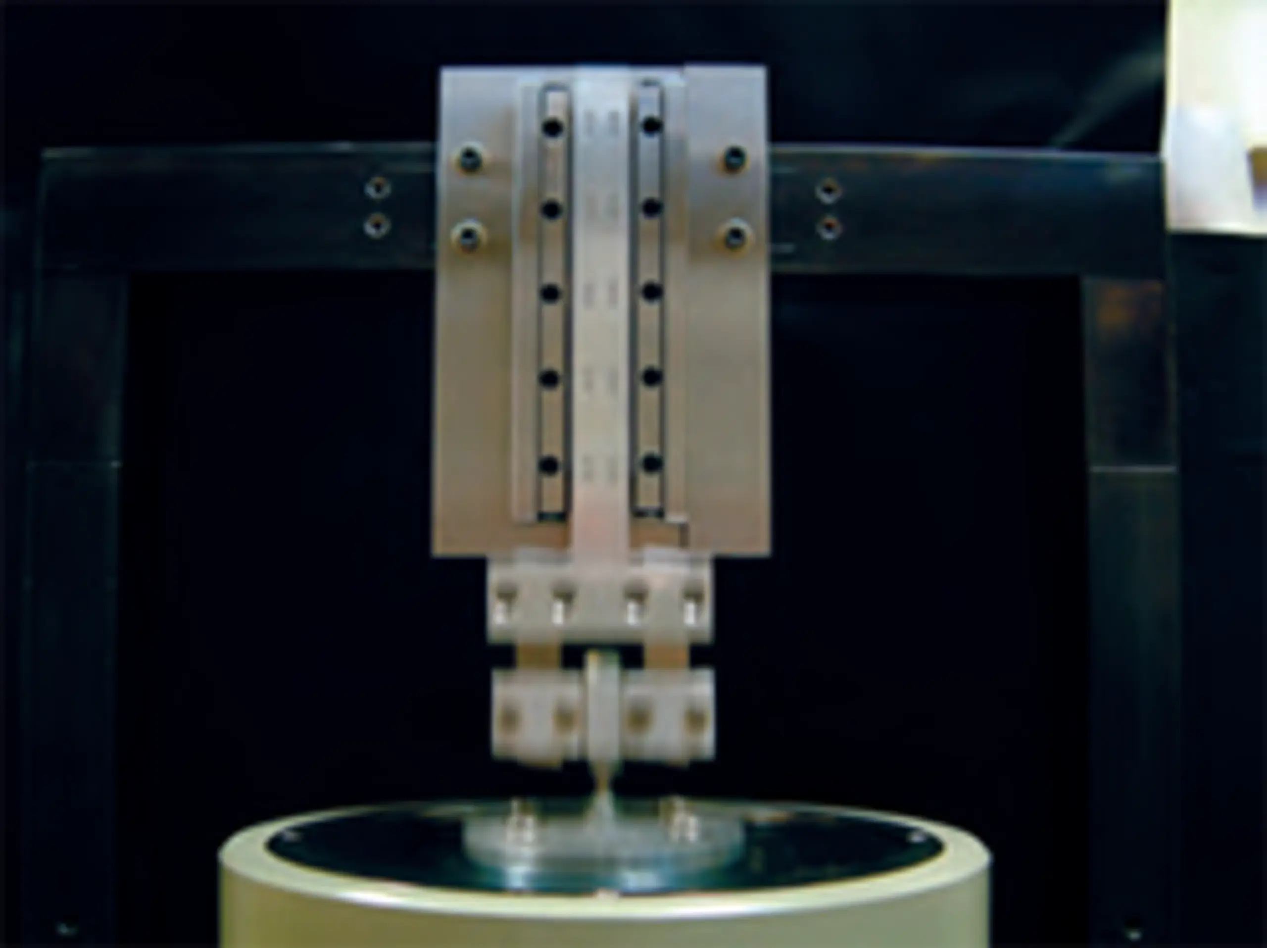 Anti-creep Linear Guide Facilitates Ultra Smooth, High Precision Motion
